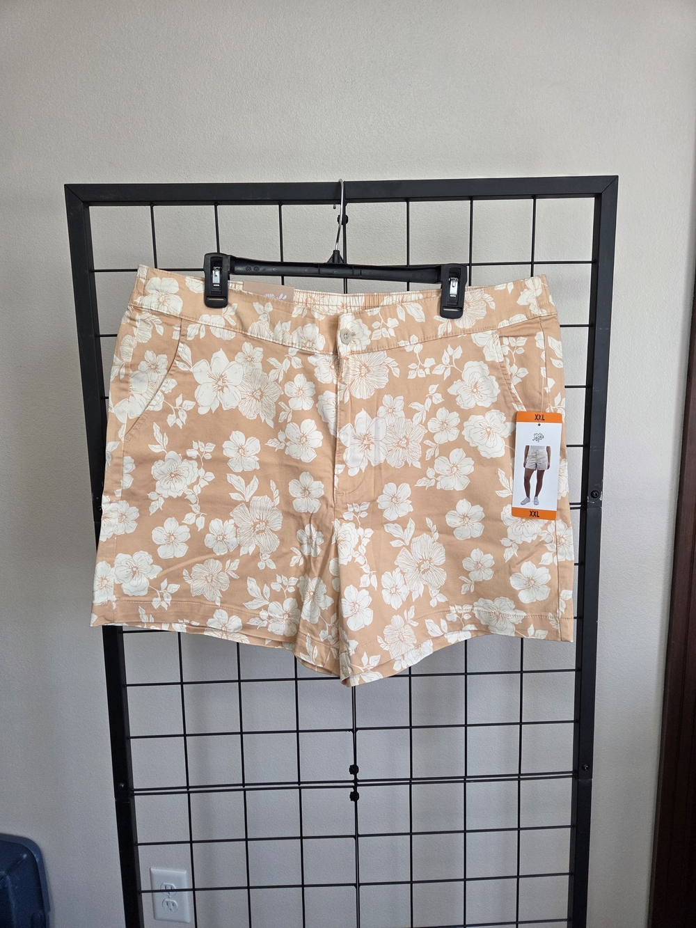 NWT Women's Floral Shorts, Stretch Satin Chino, Elasticated Waistband